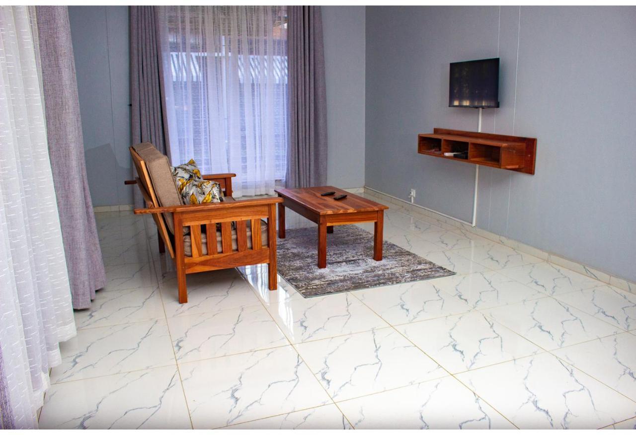 R Executive Apartments Хараре Екстер'єр фото