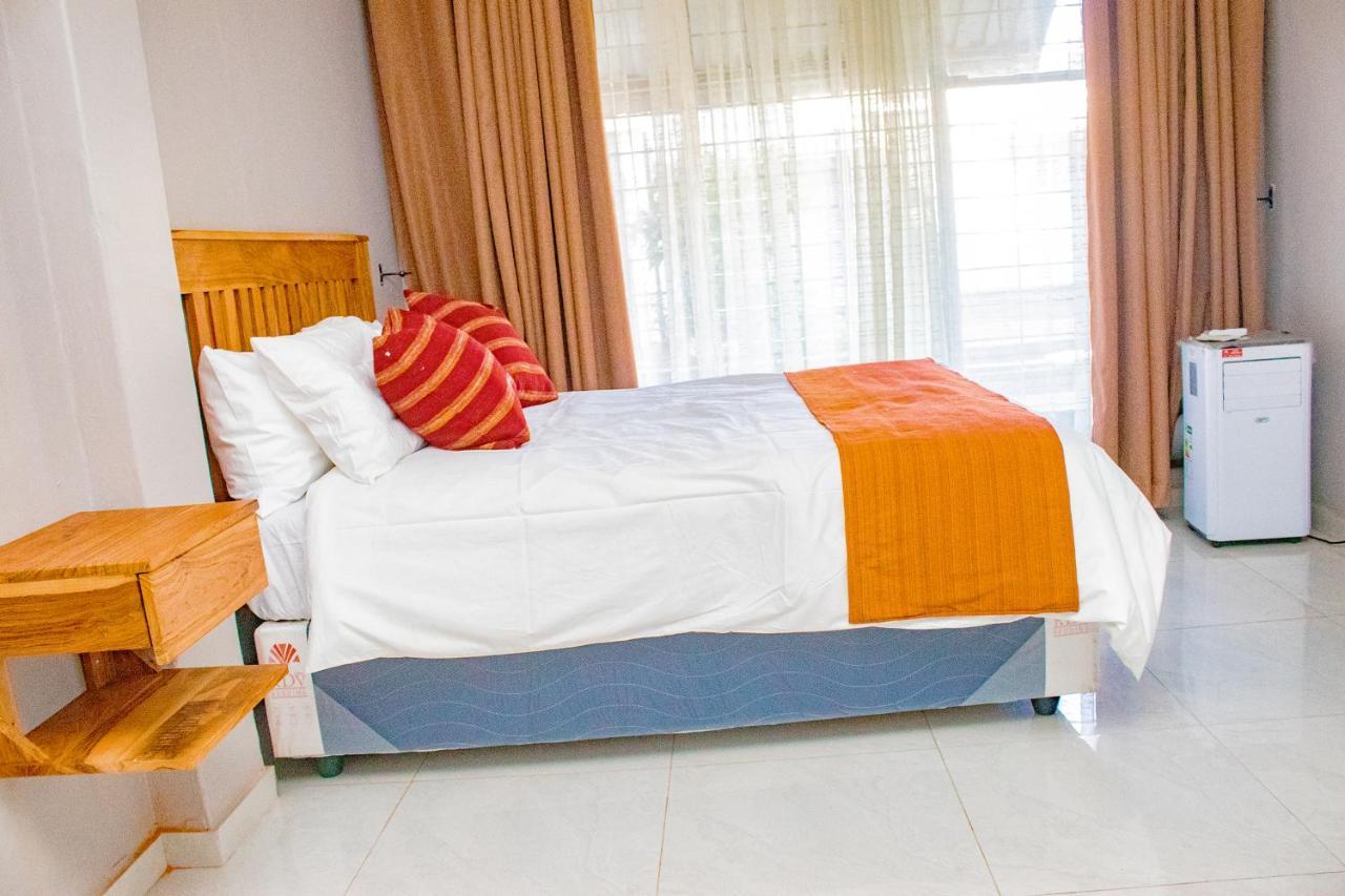R Executive Apartments Хараре Екстер'єр фото
